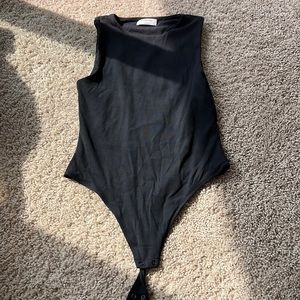 Babaton bodysuit (medium black)